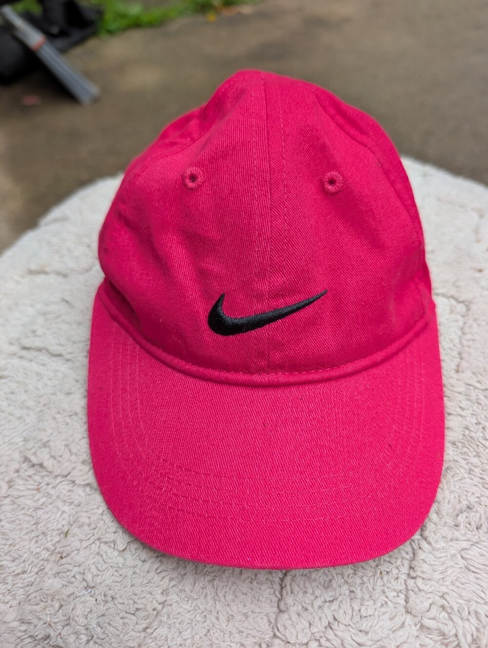 Nike Hot Pink Cap with Black Swoosh - Picture 1 of 3